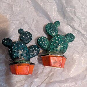 Cactus Salt & Pepper Shaker